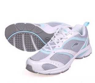 经典运动鞋履，李宁ARHE016-2跑步鞋批发指南